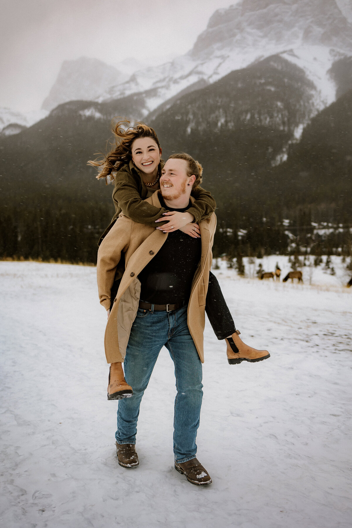 "Experience family moments beyond Calgary, where adventure and scenic beauty meet. Our family photography takes you to places like Banff, Canmore, and the Badlands