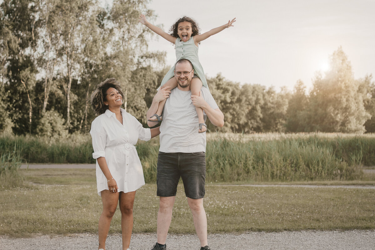 spontane-gezinsfoto-twiske-golden-hour-leukfotografie-2