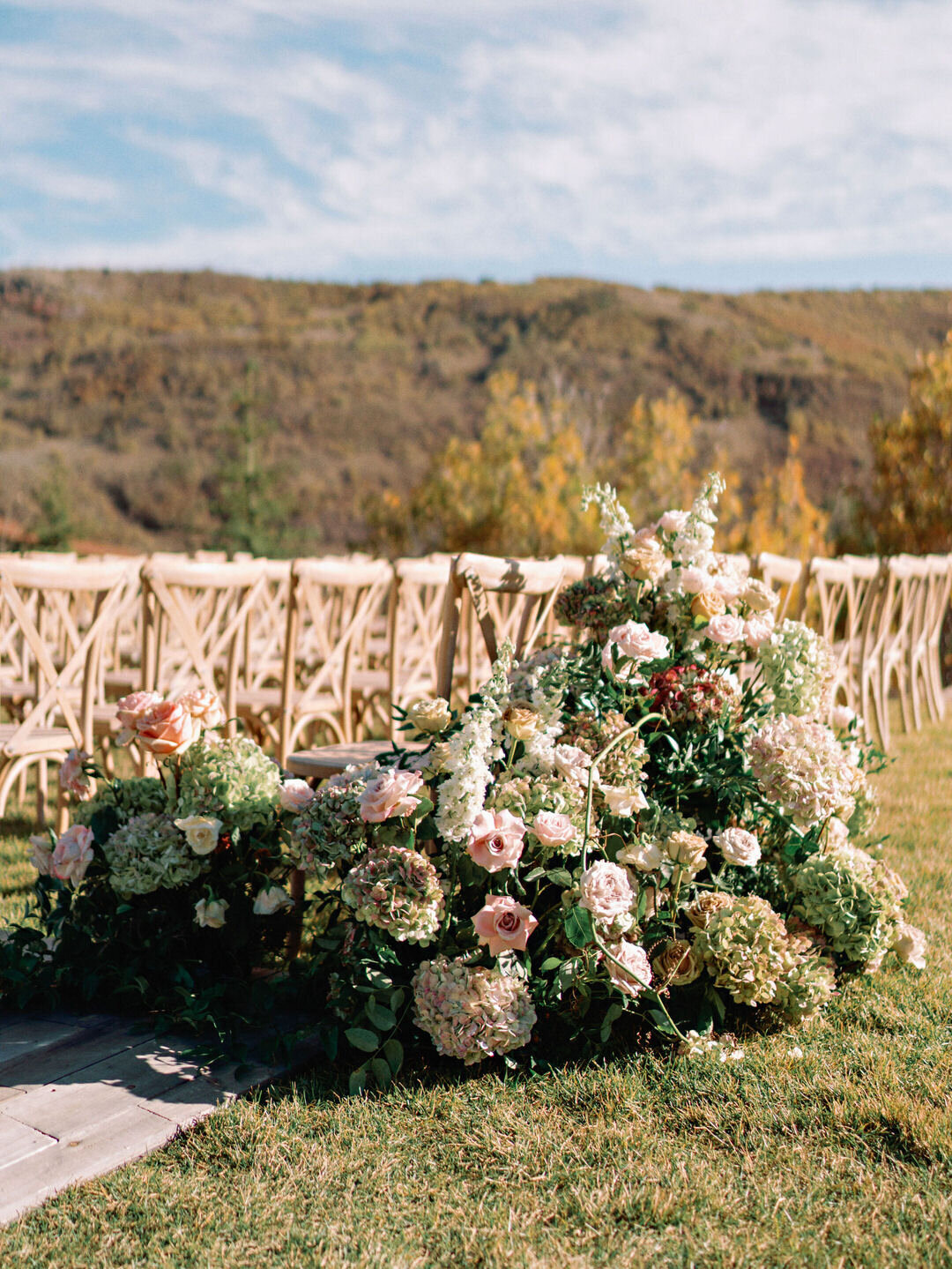 MacRyan-Lodge at Blue Sky Utah Wedding by GoBella70