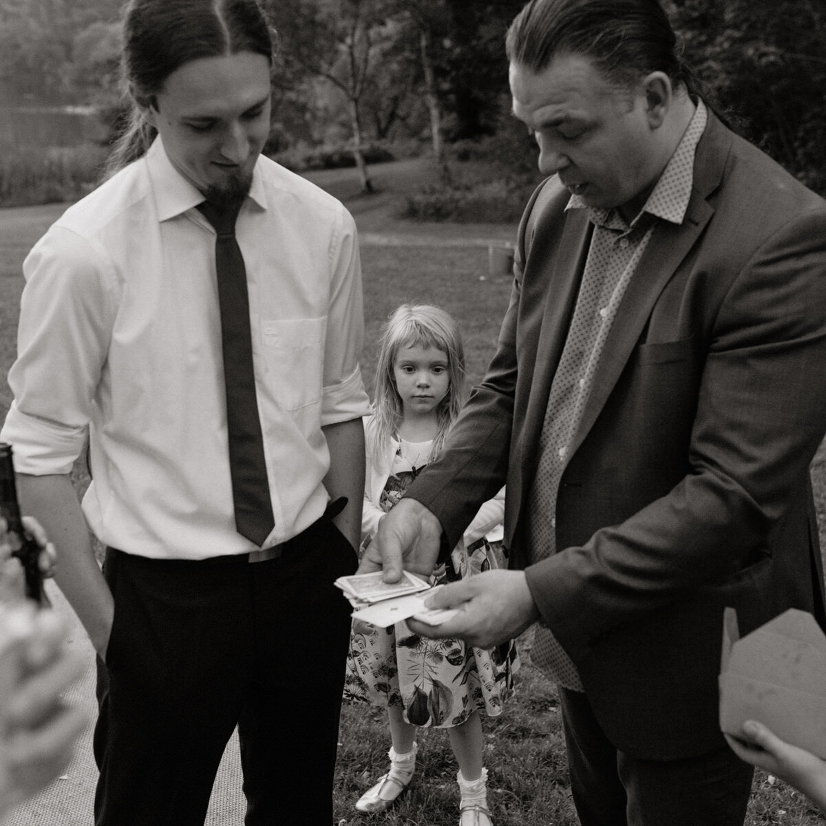 documentary-wedding-photographer-finnebrogue-woods