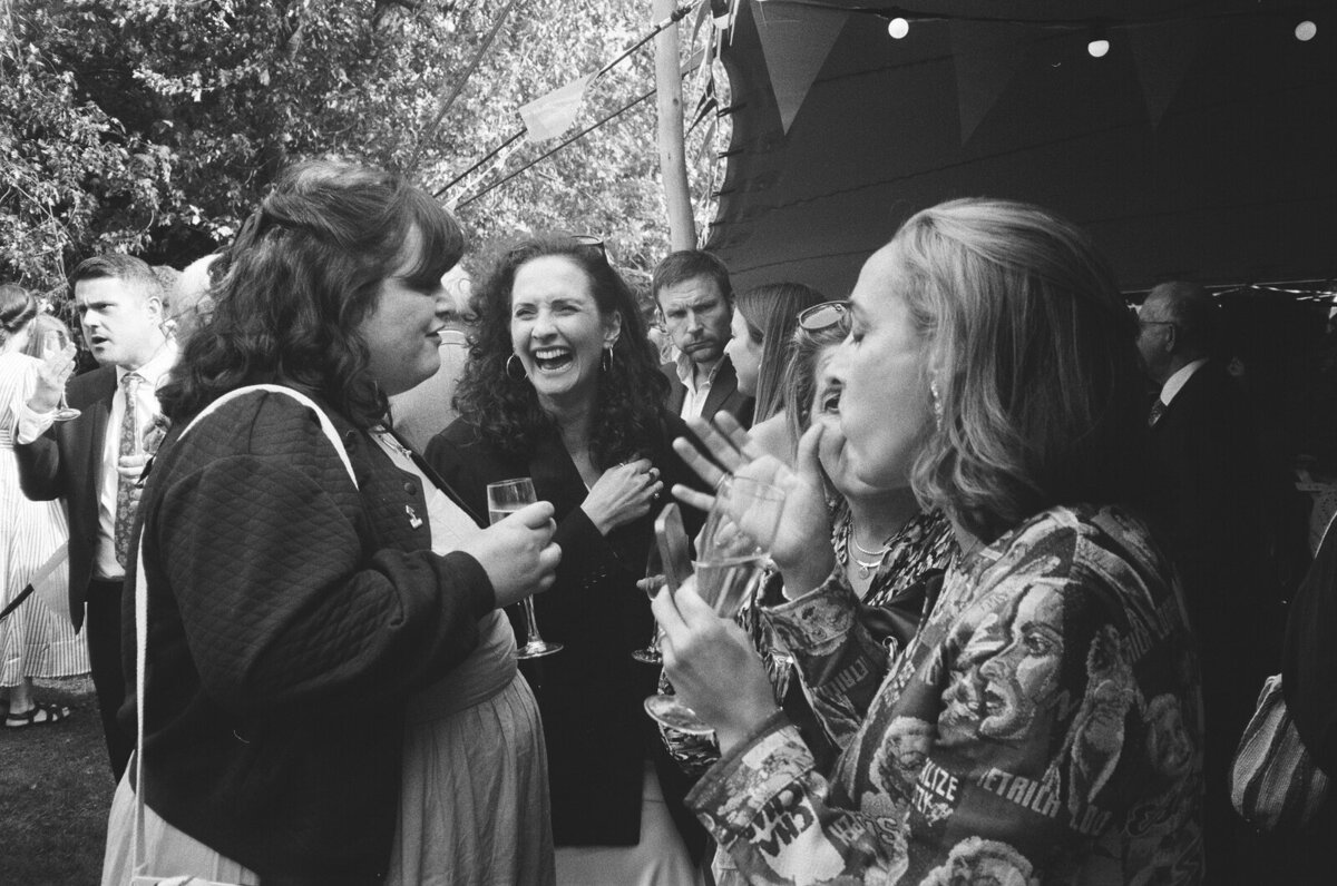 film-wedding-photographer-ireland-35mm-luxury (27)