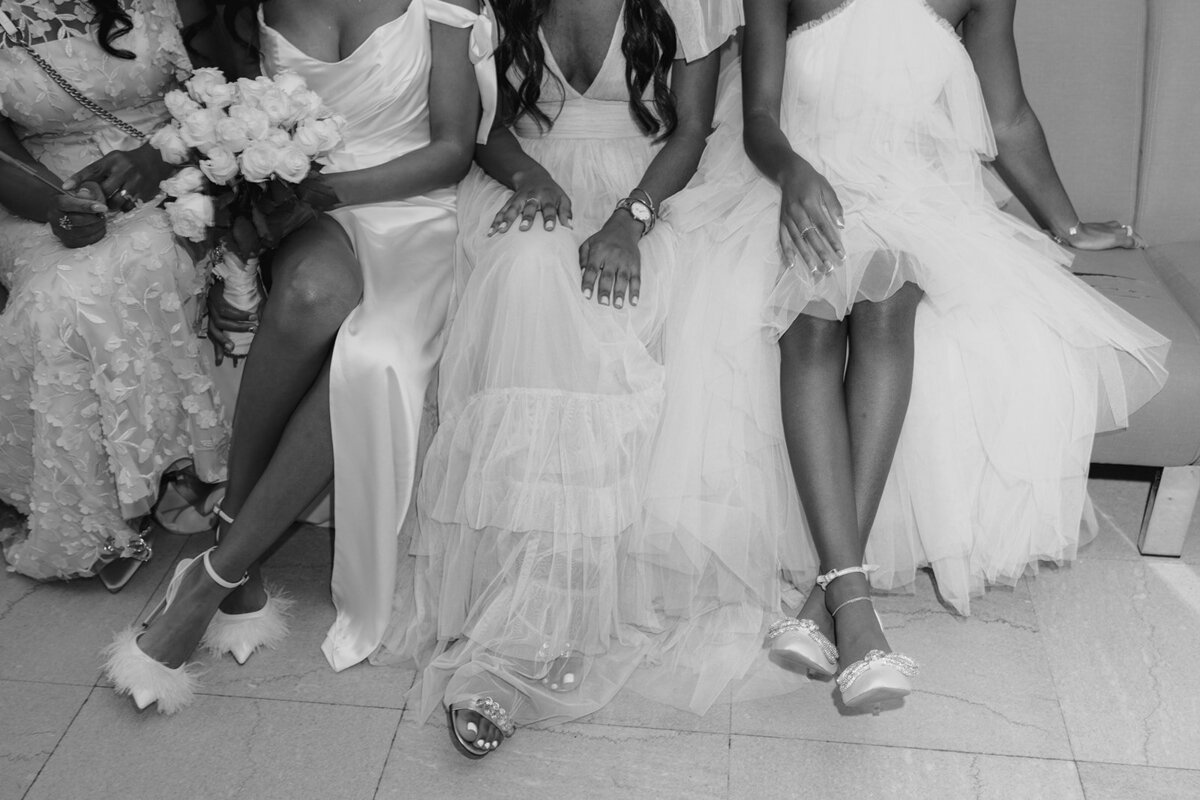 Intimate-City-Hall-Elopement-New-York-Larisa-Shorina-Weddings-12