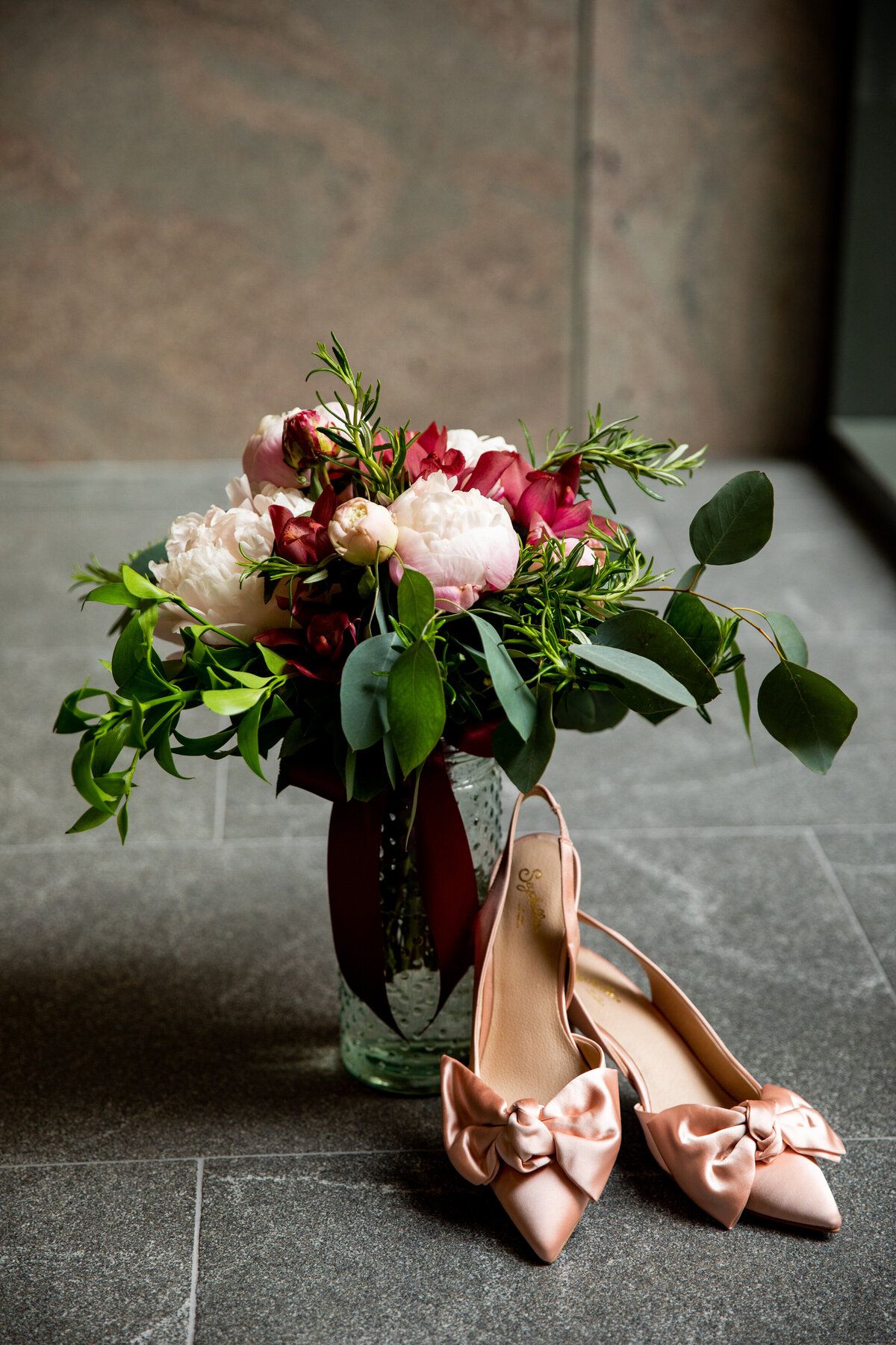Grand-Rapids-Wedding-Photographer-91