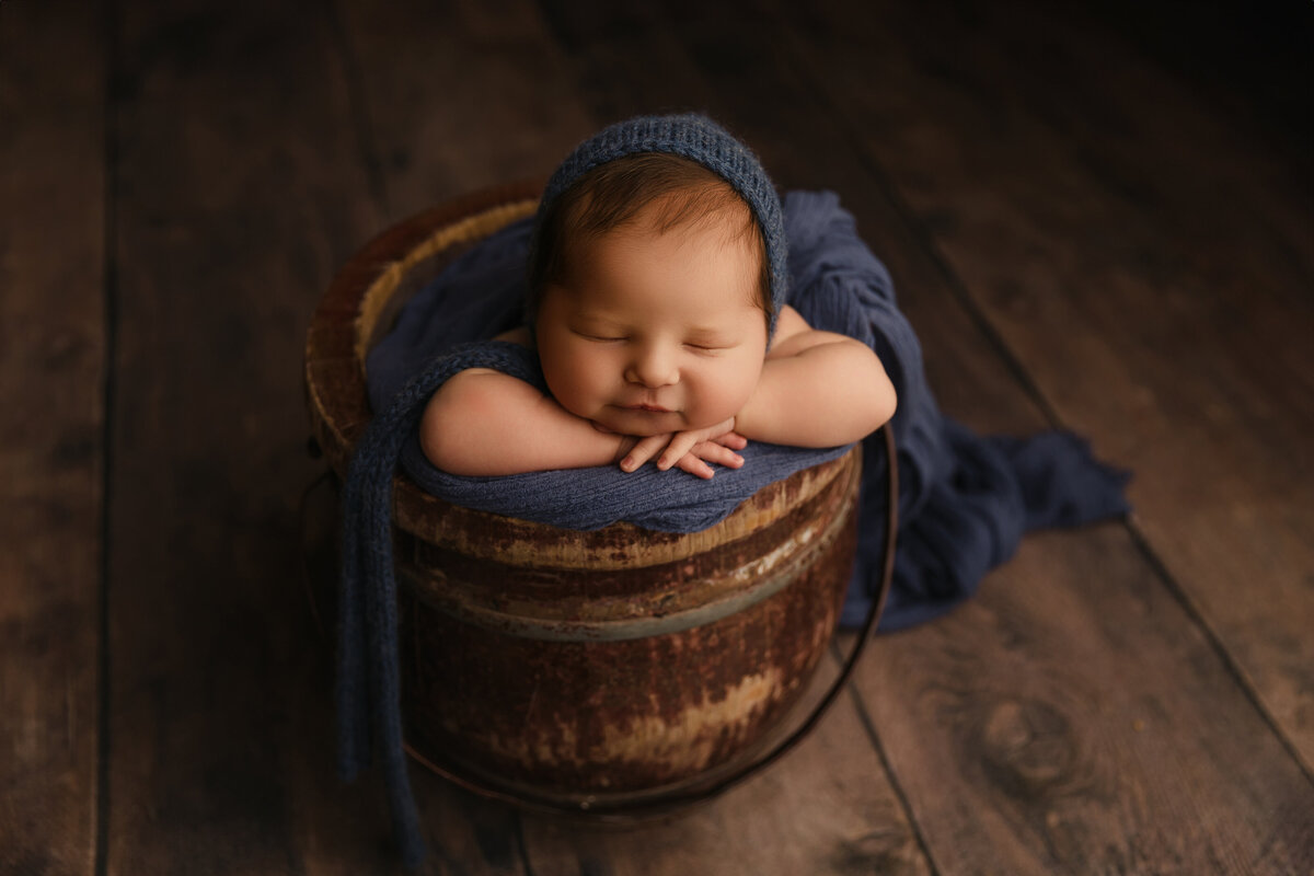 phoenix newborn photographer near me
