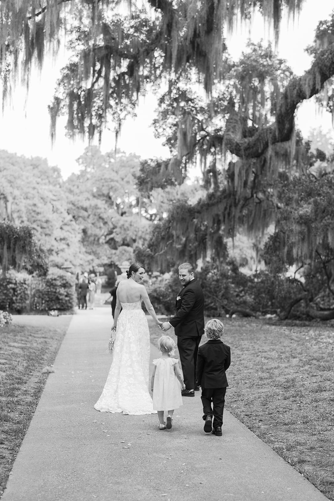 Crystal Gwenshon Photography Best Wedding Engagement Portrait Photographer Charleston, South Carolina Creek Club-14