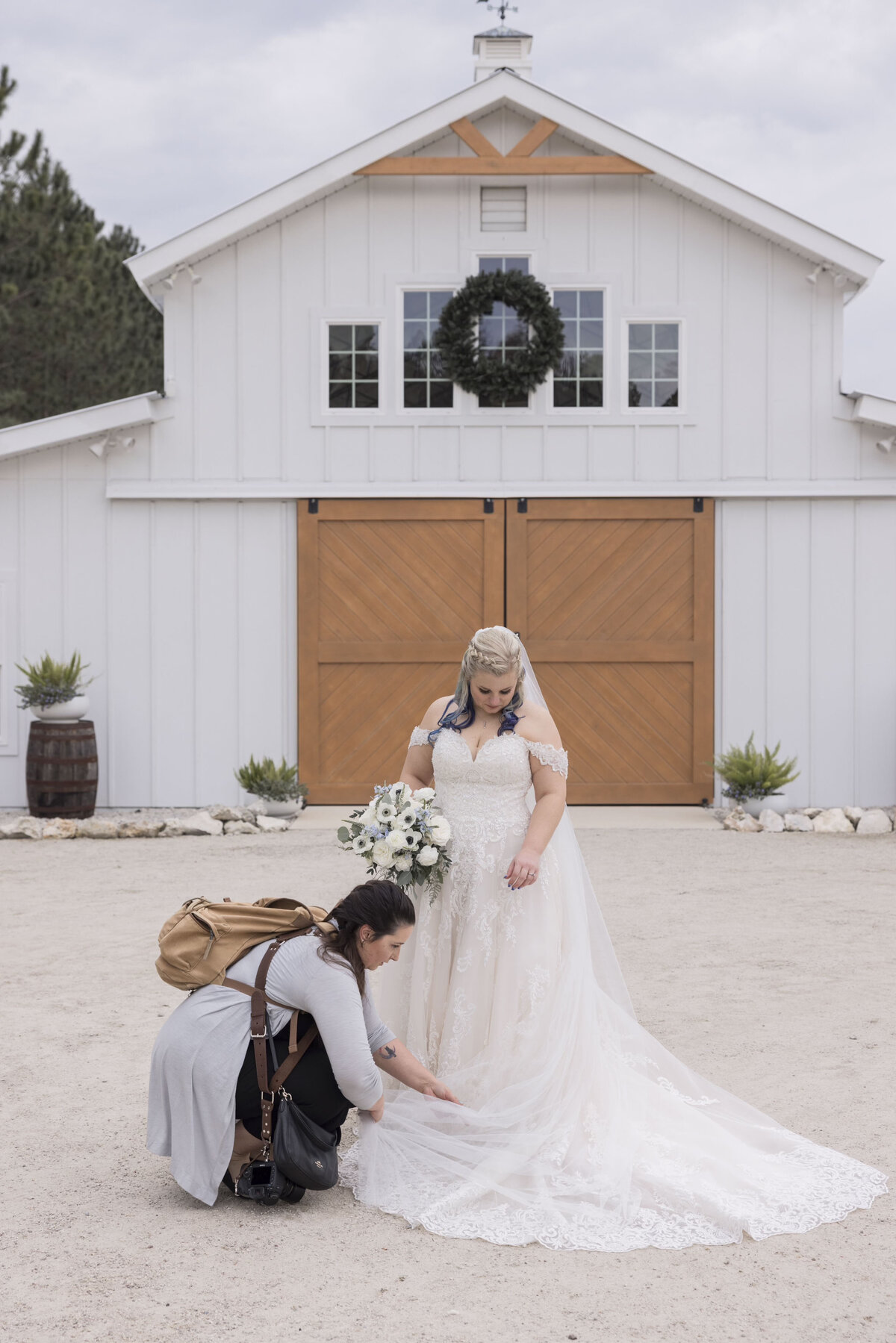 Cindy&Mike-HundredsofMoments-Portraits9262-231208-1172