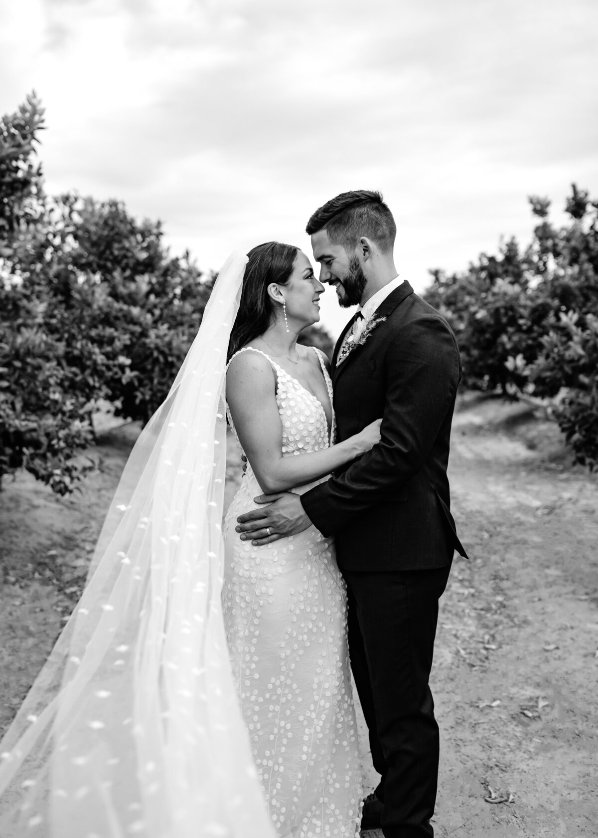 05282023_Emily+ZachWedding_GraceBarnCA_AnjaJensenPhotography-1355