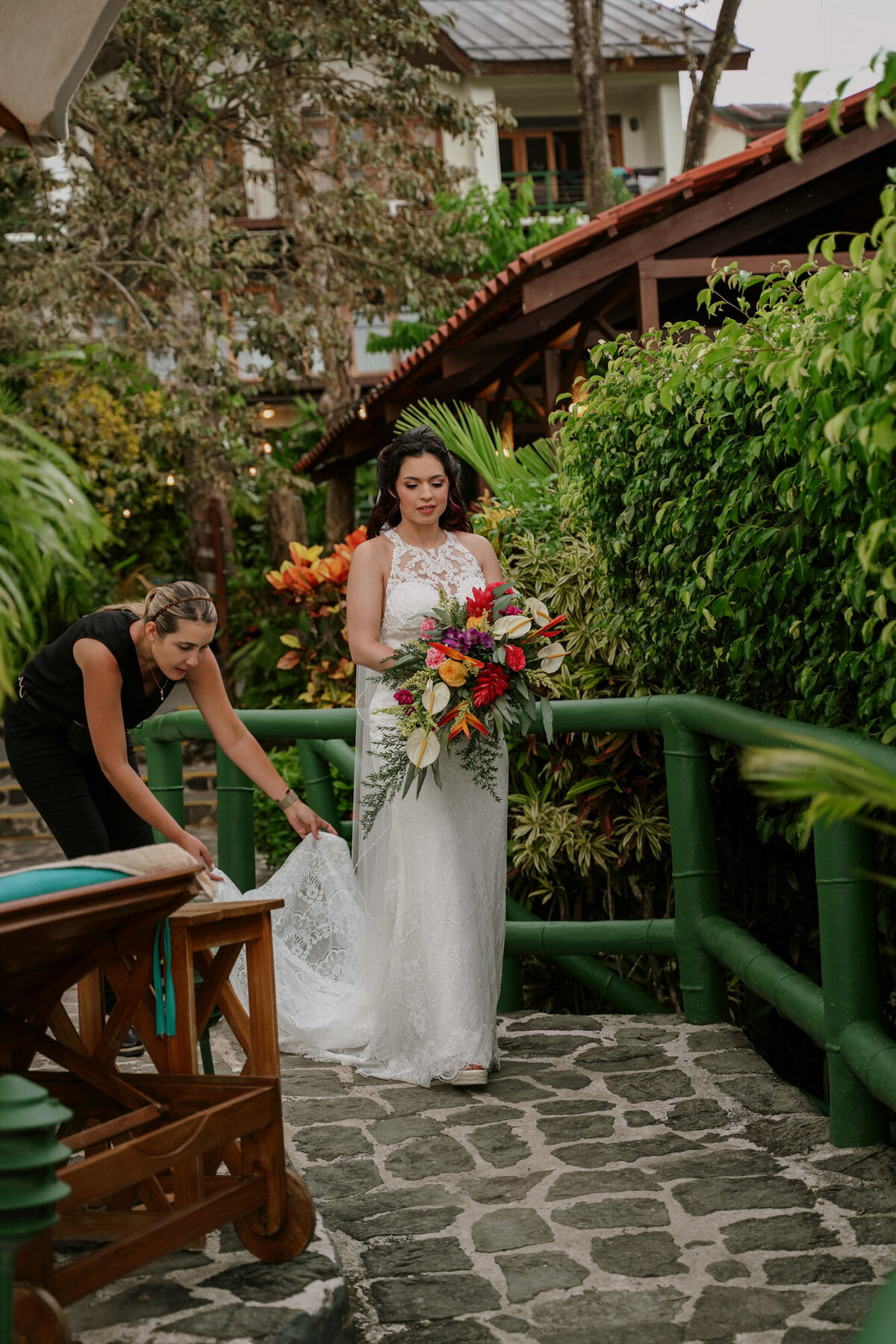 Nicolle-y-Taylor-Manuela-Antonio-Costa-Rica-Wedding-Planner-34