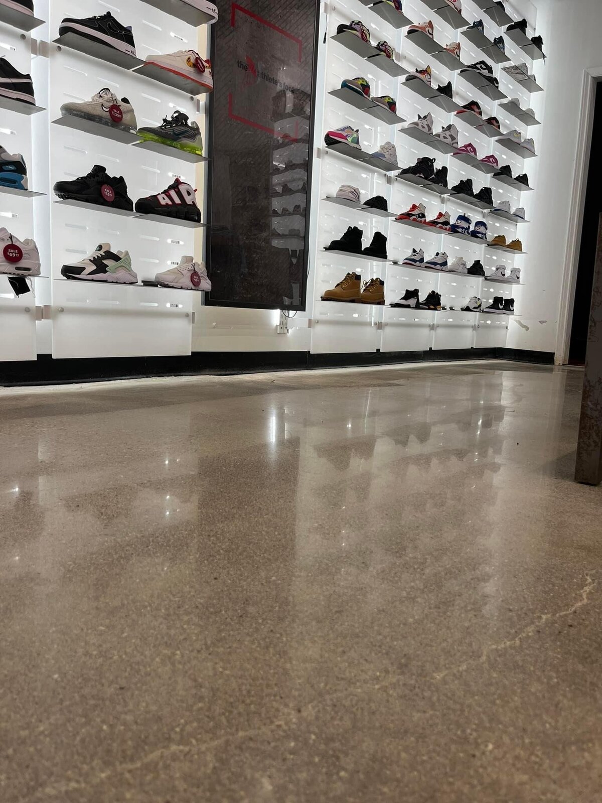 Commercial concrete finishing services in DFW, offering expert solutions for smooth, durable, and high-quality concrete finishes in business spaces.
