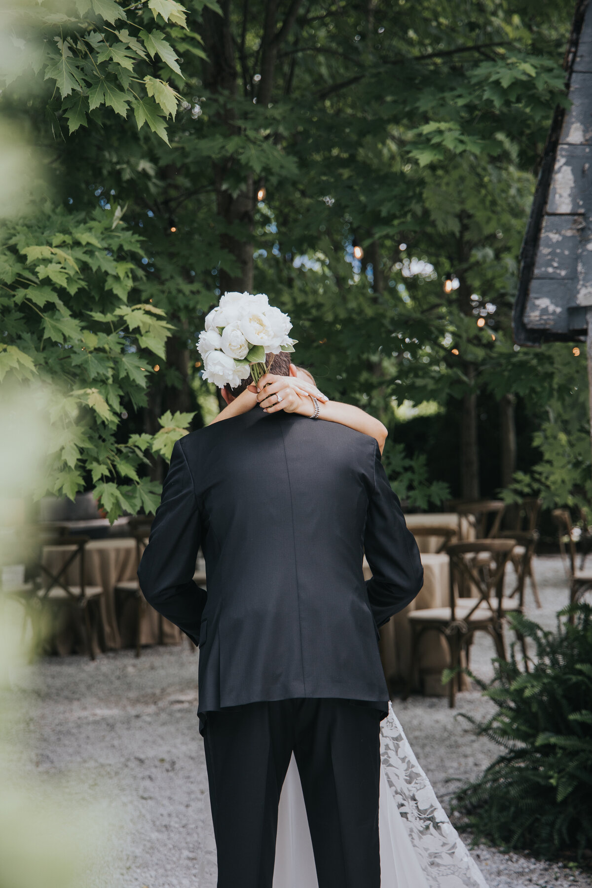 lizzie zack valley rock inn wedding love is rad-1818