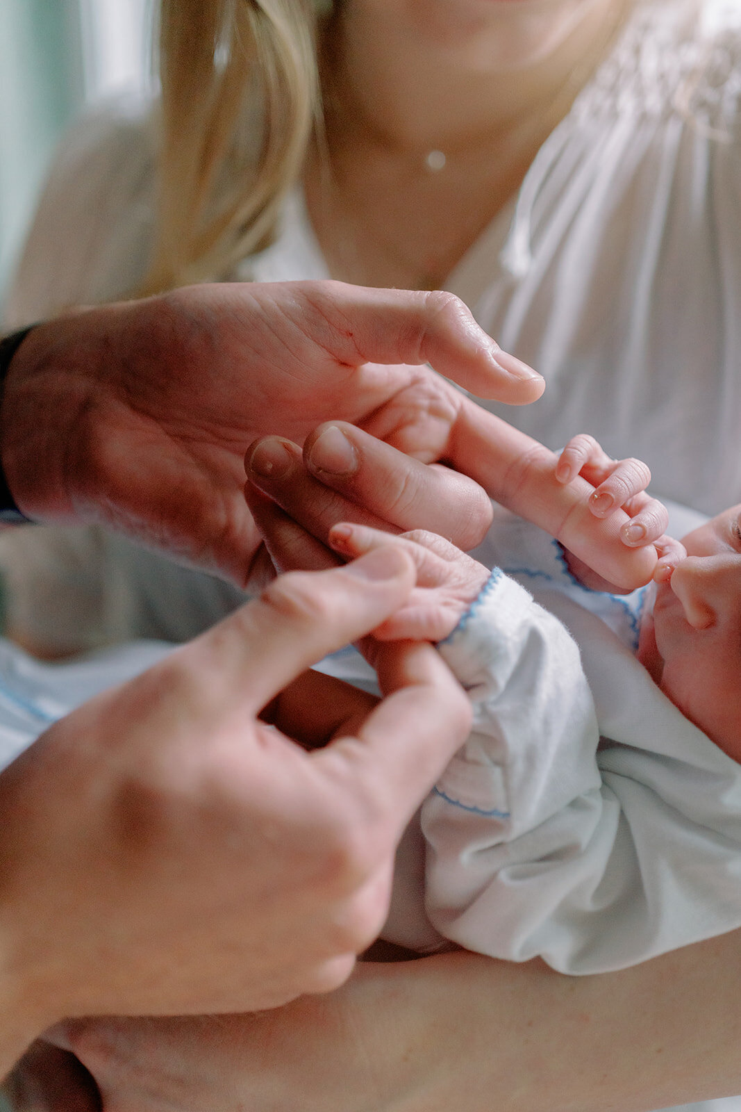 Newborn Portraits_Oliver-34