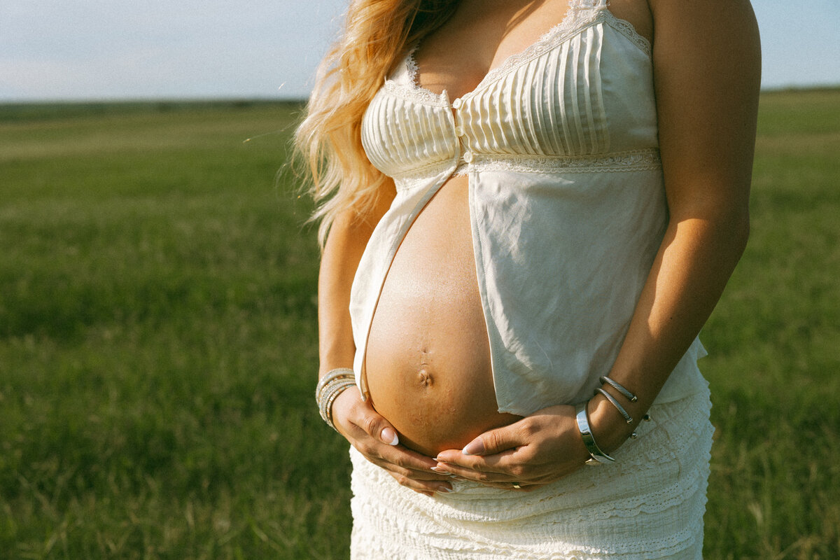 Maria Garza Maternity - Wild Rose Creative Co-33