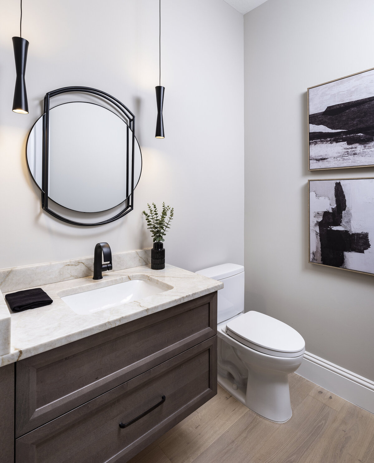 8903 Nevis Wy Naples FL 34112-print-009-002-Powder Bath-3393x4200-300dpi