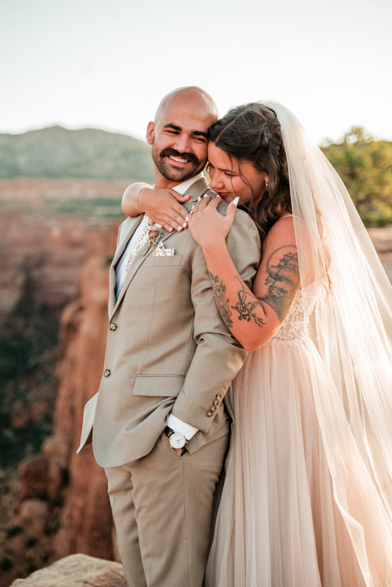 elopement-colorado-national-monument_0482_blog