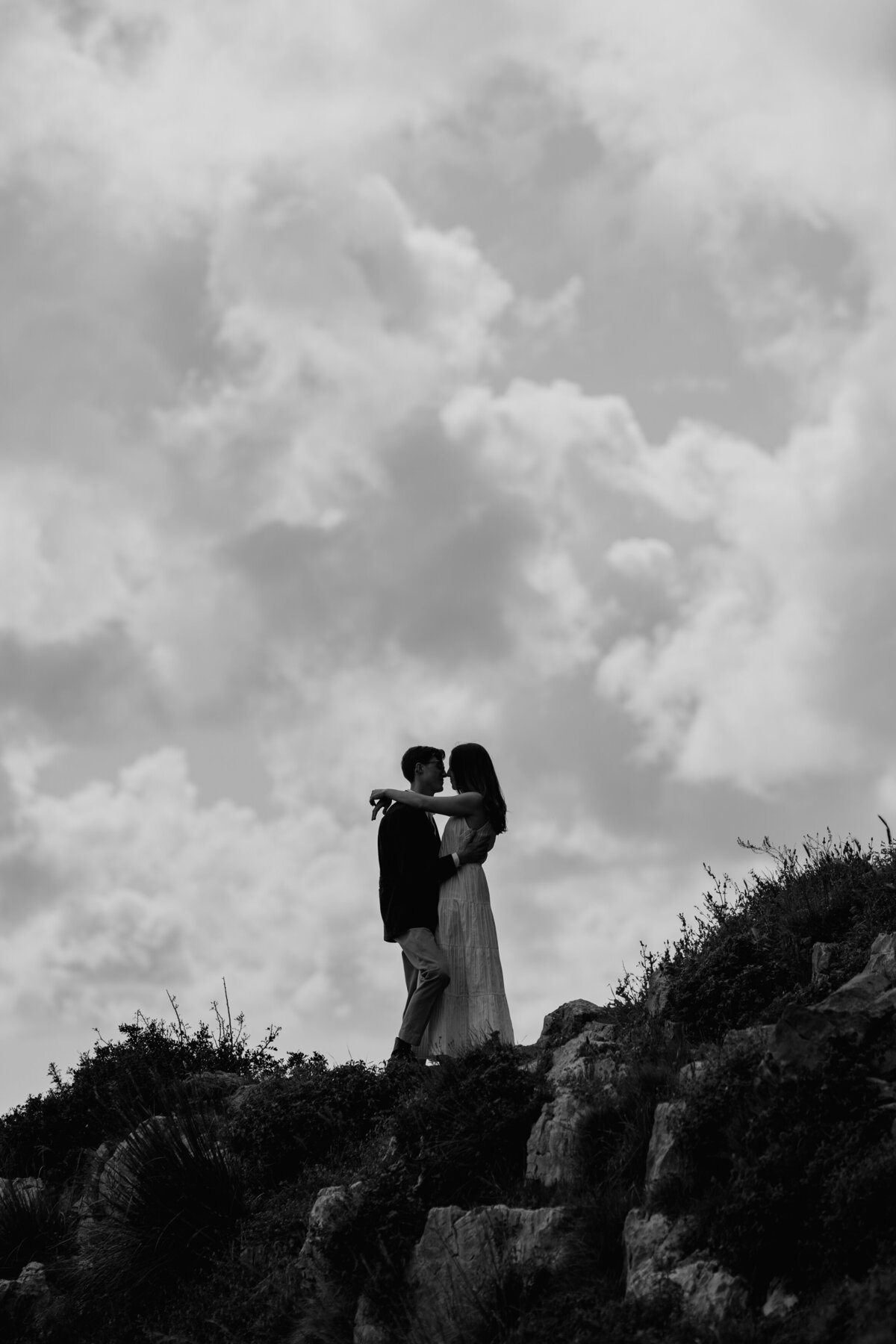 Couple hugging each other on a amalfi coast elopement