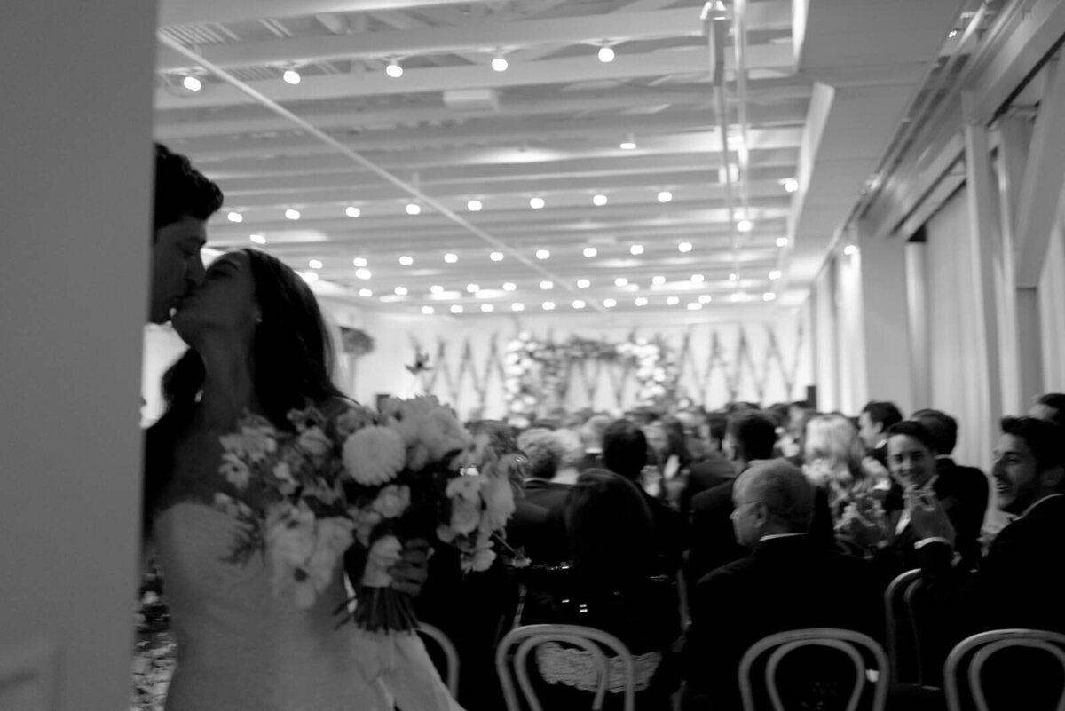 30.nashville-meets-new-york-urban-wedding-modern-vintage-events