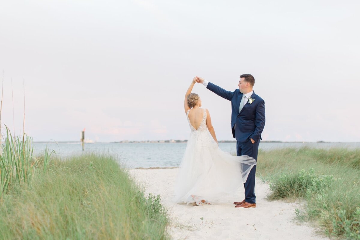 Southport Community Building Wedding | Blue Satin Bee 22