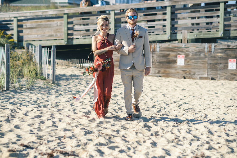 finer-points-coastal-kitty-hawk-pier-wedding00003