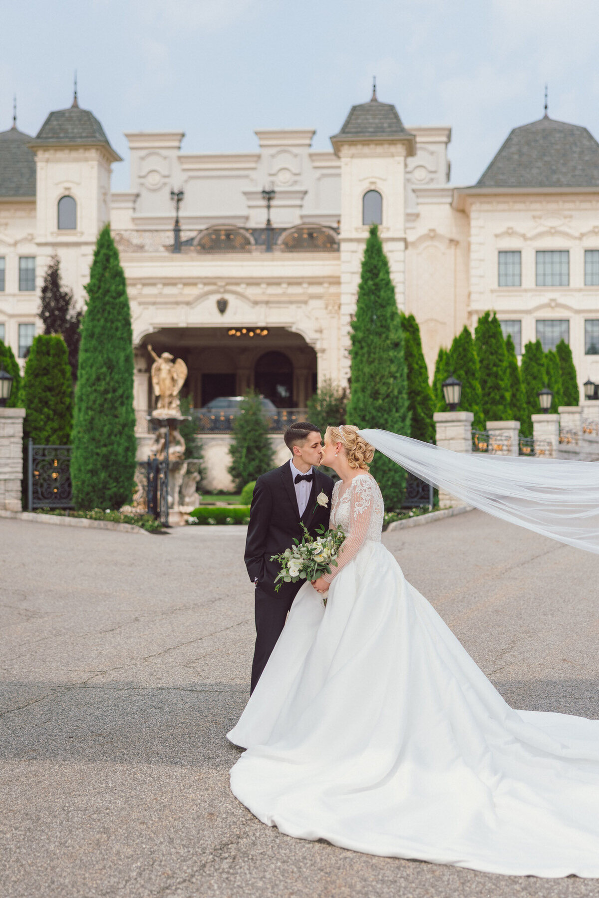 250613-Laura&Alex-Wedding-TheLegacyCastle-PomptonPlains-NJ-Previews-Web-96