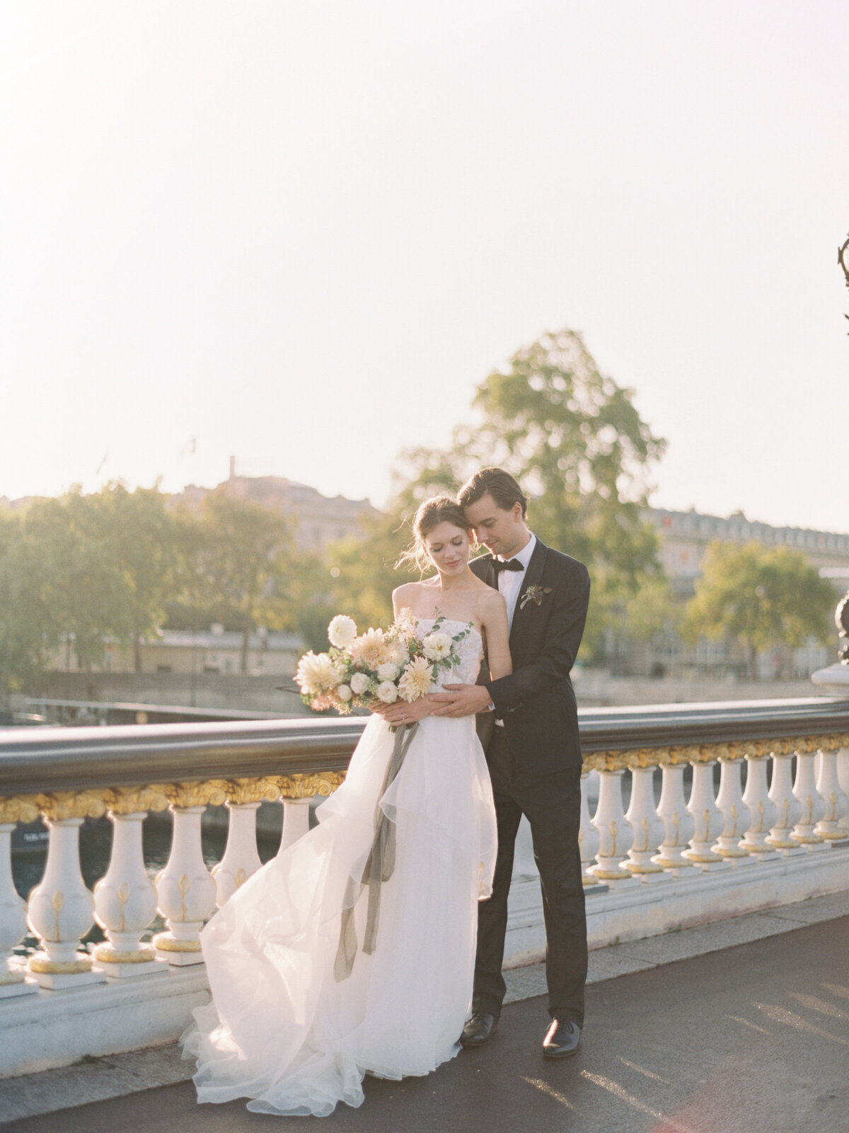 petit-palais-elopement-paris-wedding-photographer-mackenzie-reiter-photography-pont-alexandre-bridge-paris-france-53