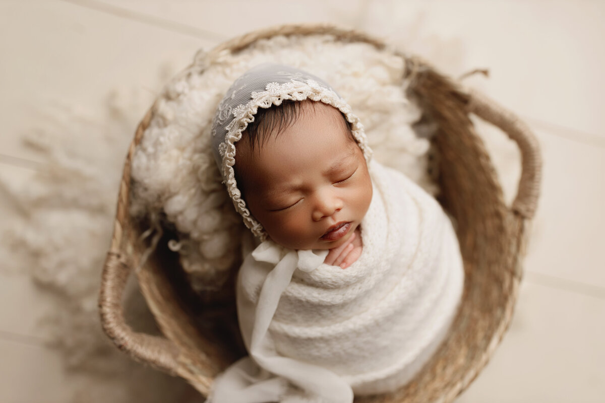 newborn photographer in nashville
