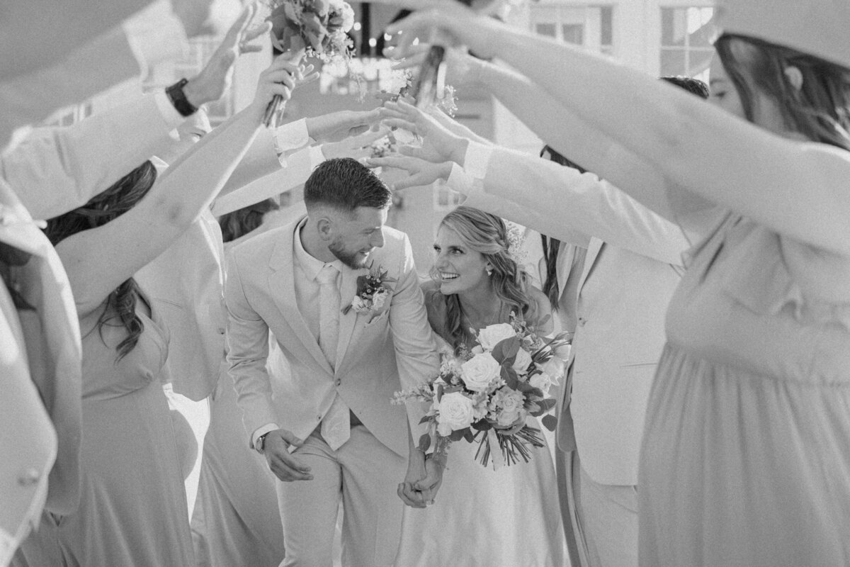 texas-wedding-photographer-angelina-loreta-photography-college-station-houston-magnolia-montgomery-bride-bouquet-groom-139