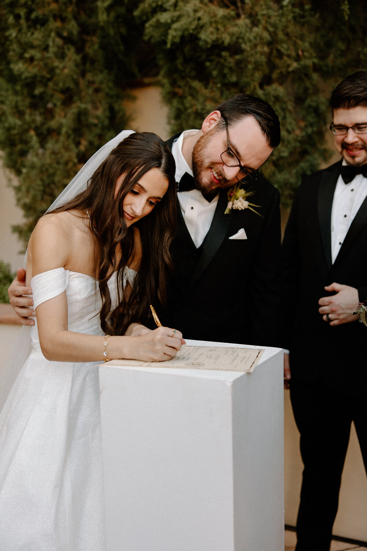 meghan-sacred-story-photographer-61