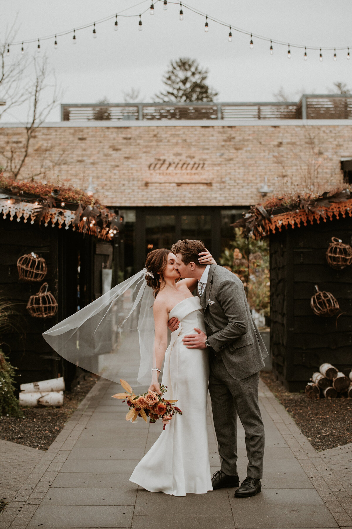 bride & groom smiling