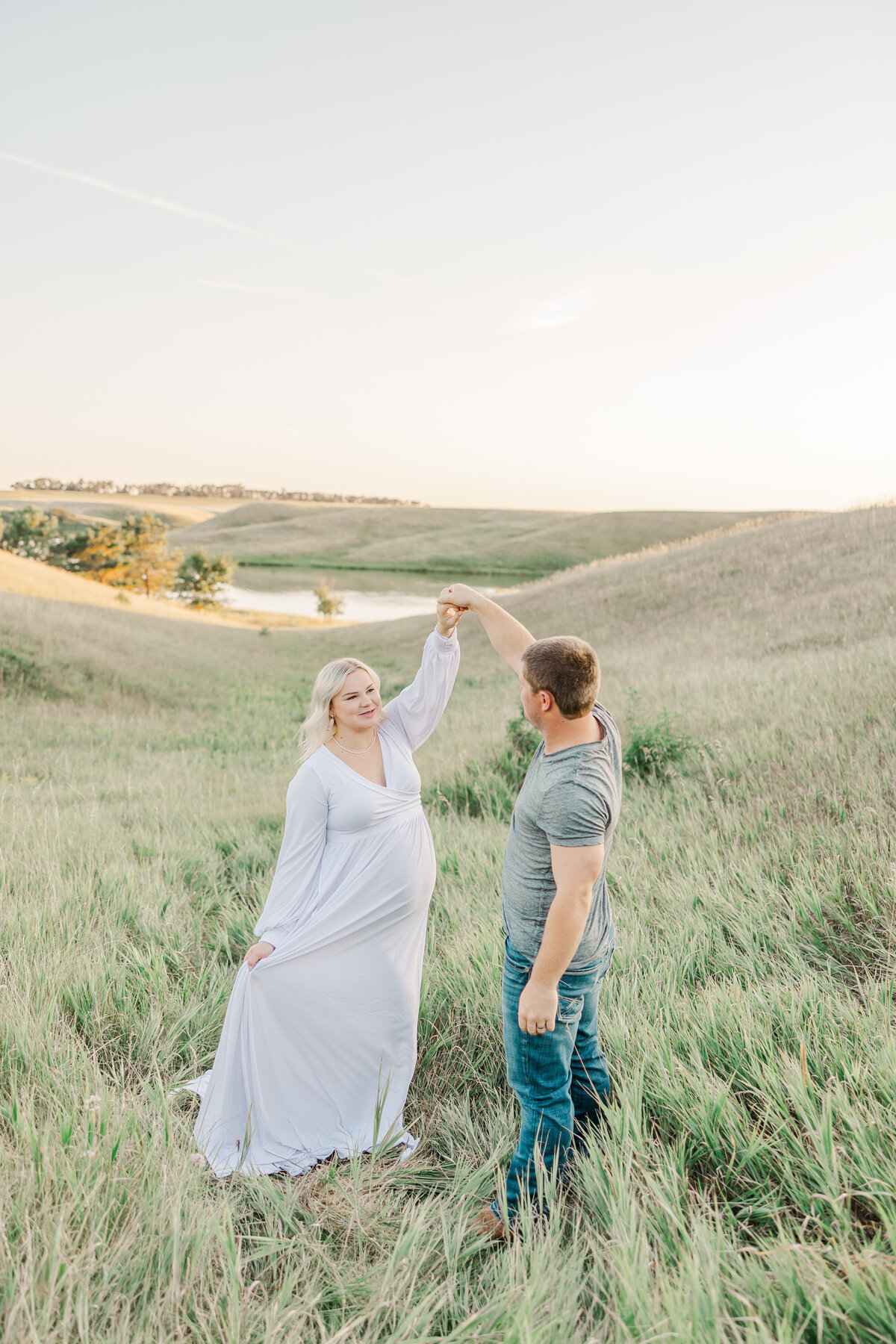 joy-ranch-maternity-session-florence-sd (184)