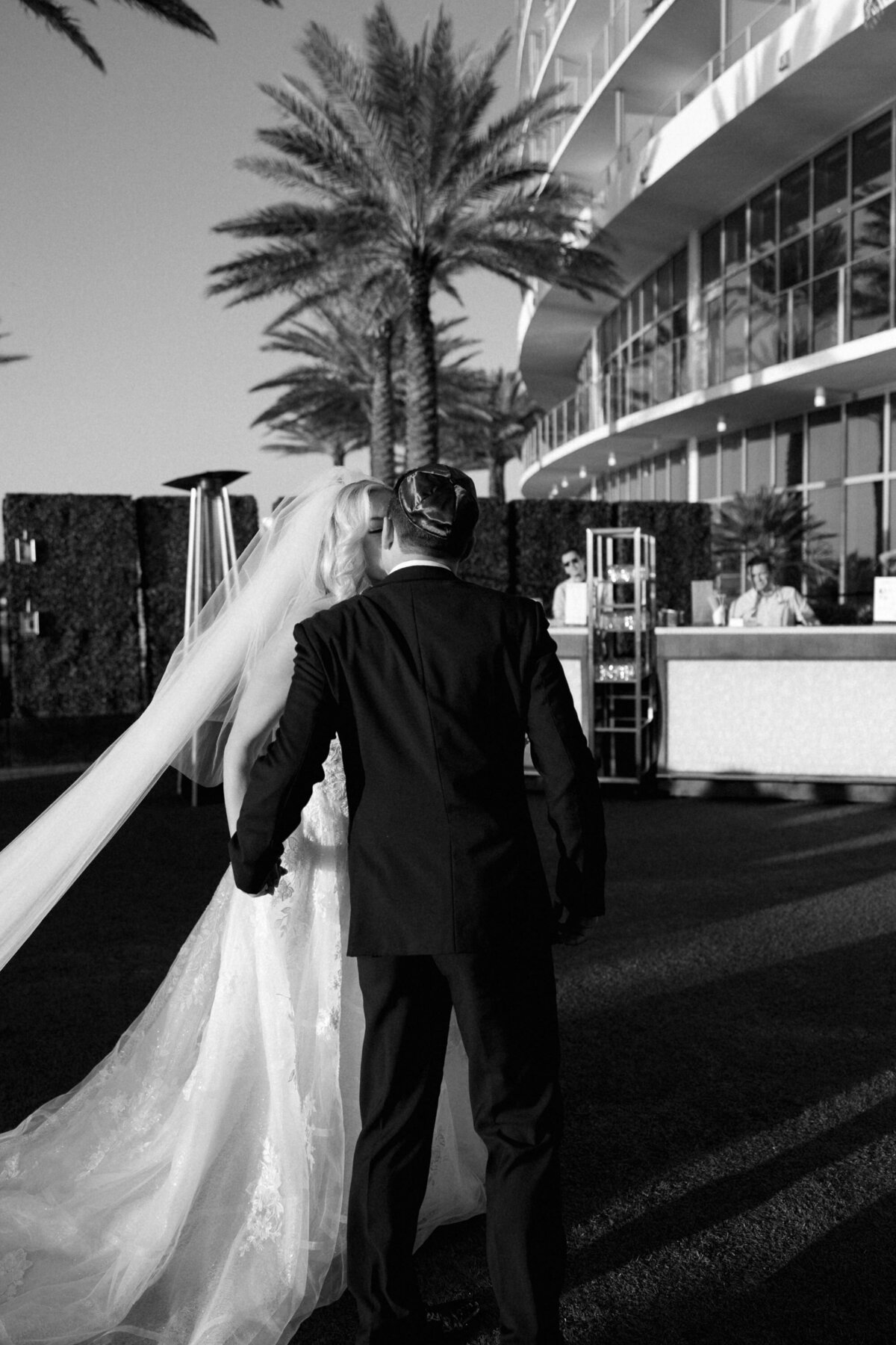 brittany-pannebaker-tampa-florida-destination-wedding-photographer-wedding-amanda-and-josh-clearwater-opal-sands-212