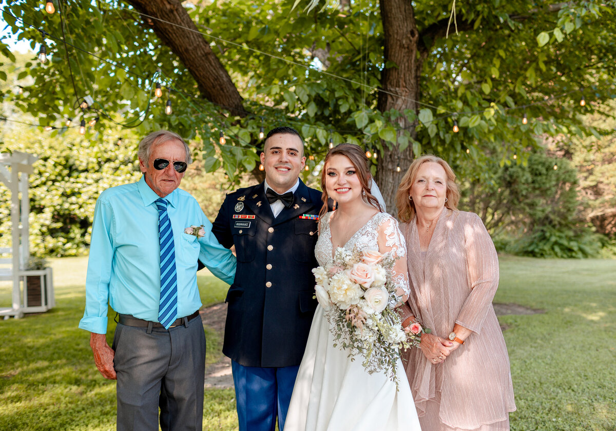 Amber-Grove-Richmond-VA-Wedding-Photography-LL-44