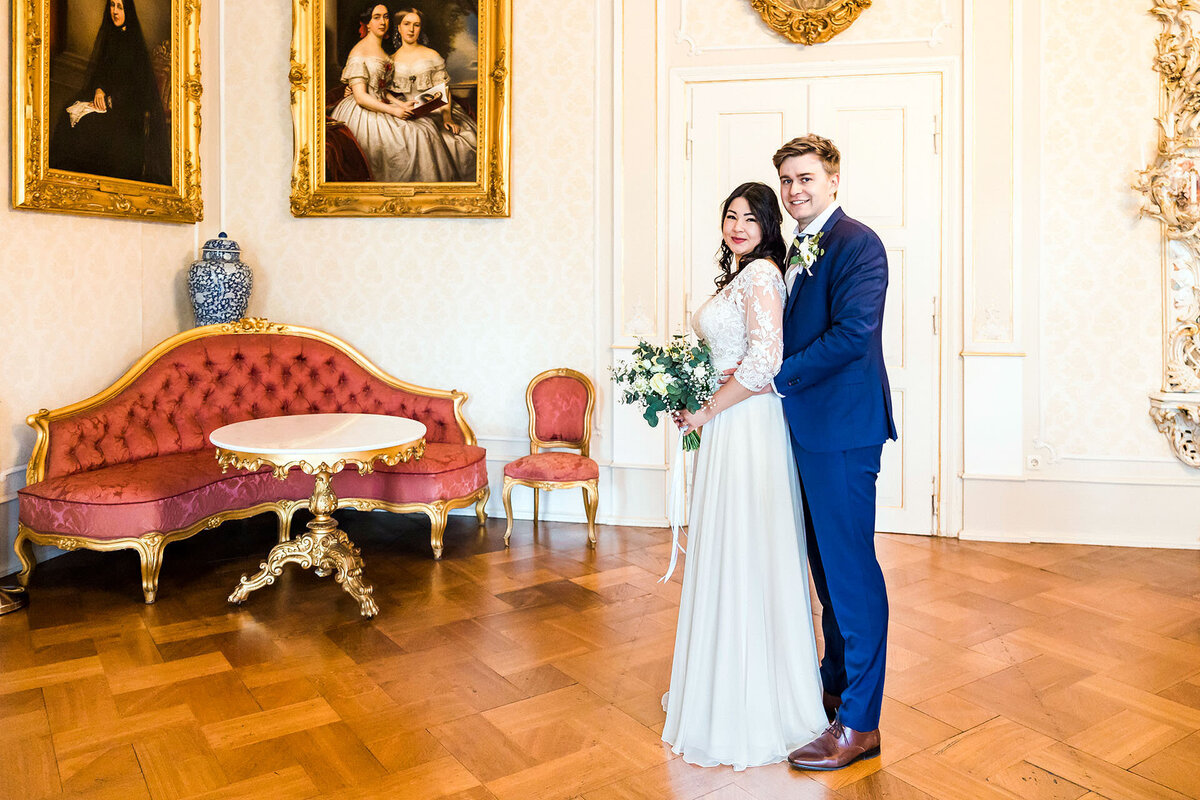 Brautpaar im Elisabethsaal auf Schloss Detmold