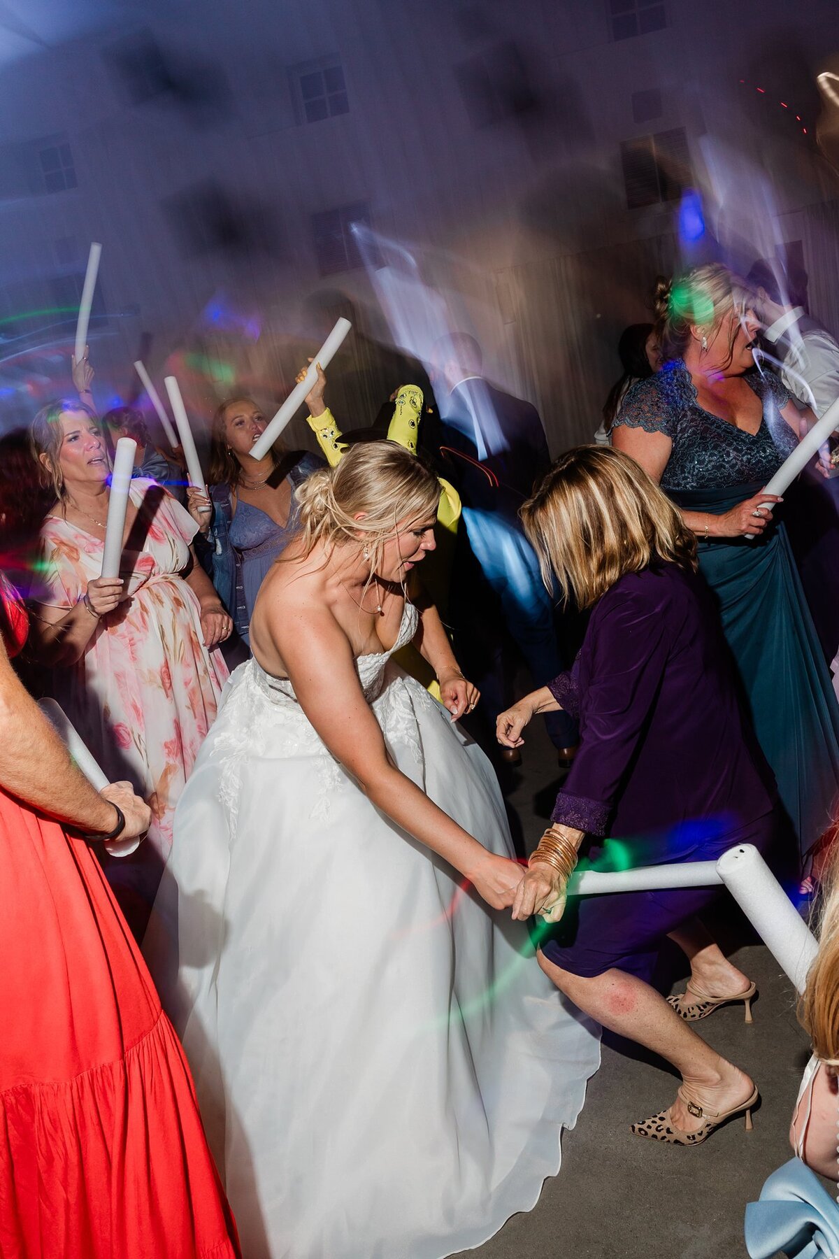 danielleandaaronsfarmhouseweddingkristinnicholephotography96