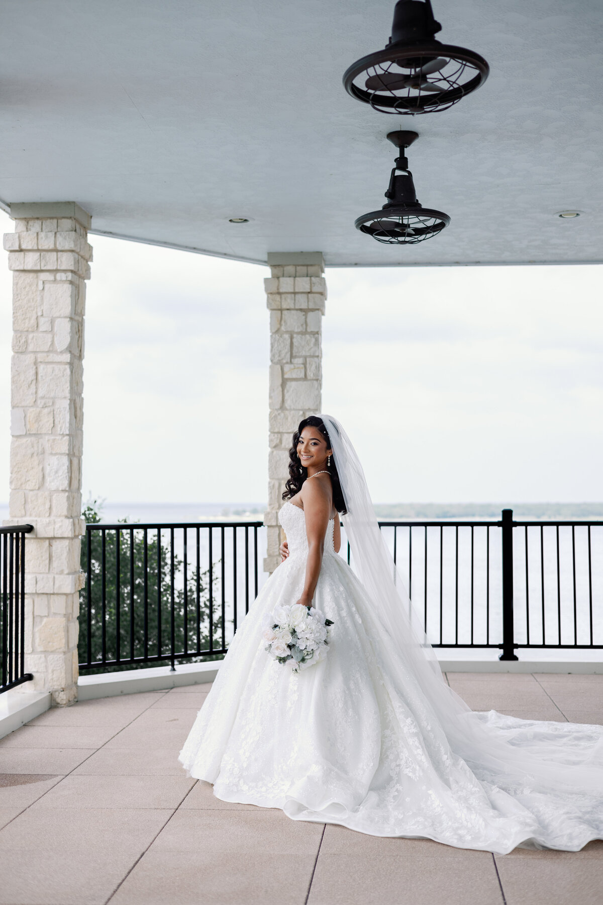 Parson-Castle-Wedding-TX-The-Bergerons-21