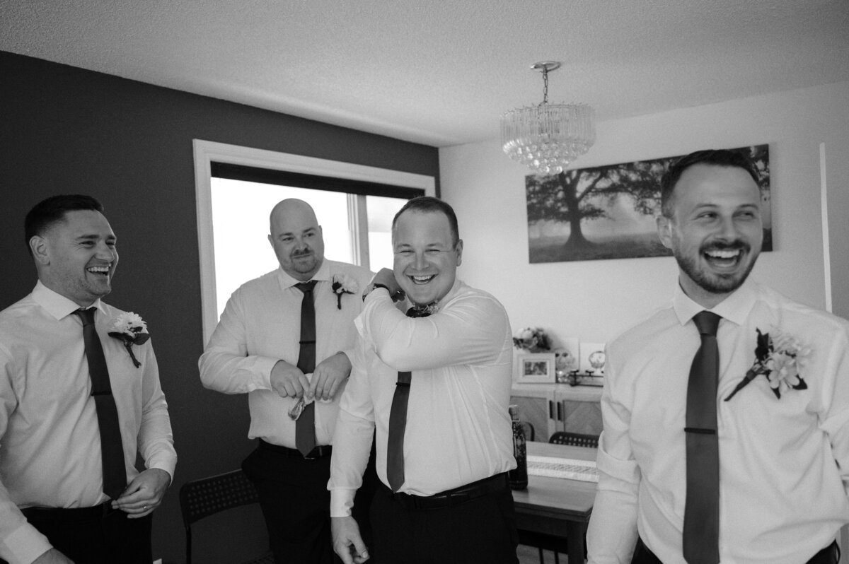 Winnipeg-Wedding-Photographer27