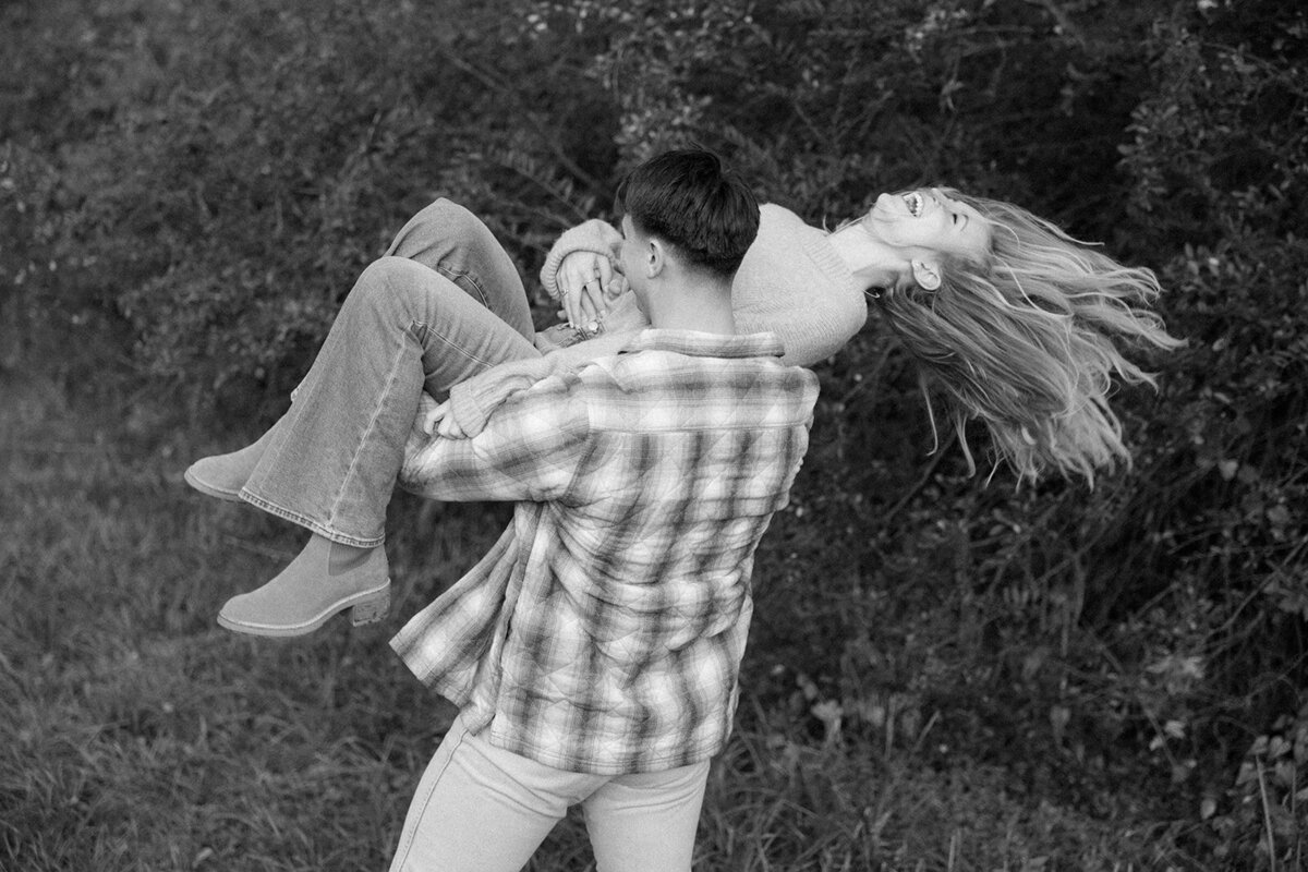 Nashville-Engagement-Photographer-7