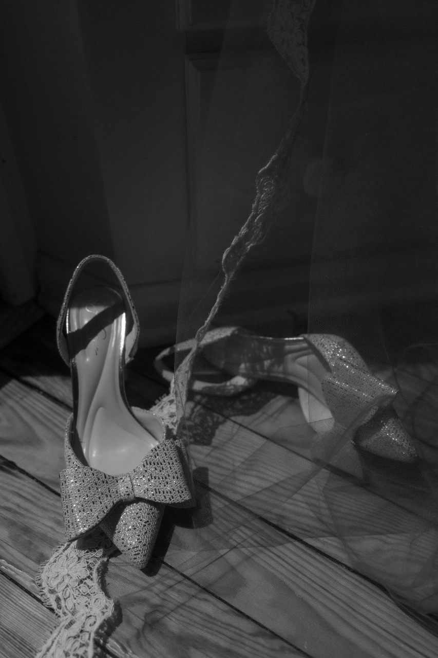 black-and-white-wedding-photographer-ct