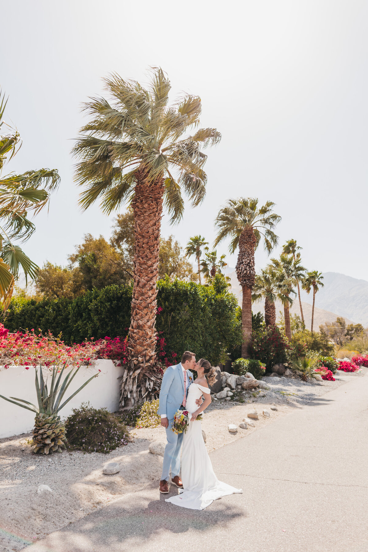 Palm Springs California elopement photographer and planner.  Specializing in all inclusive elopement packages. 