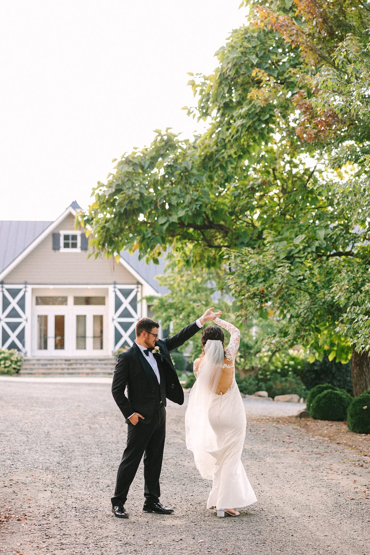 Bride and Groom Wedding Portaits Kelynn and Mathew Evansville Owensboro306