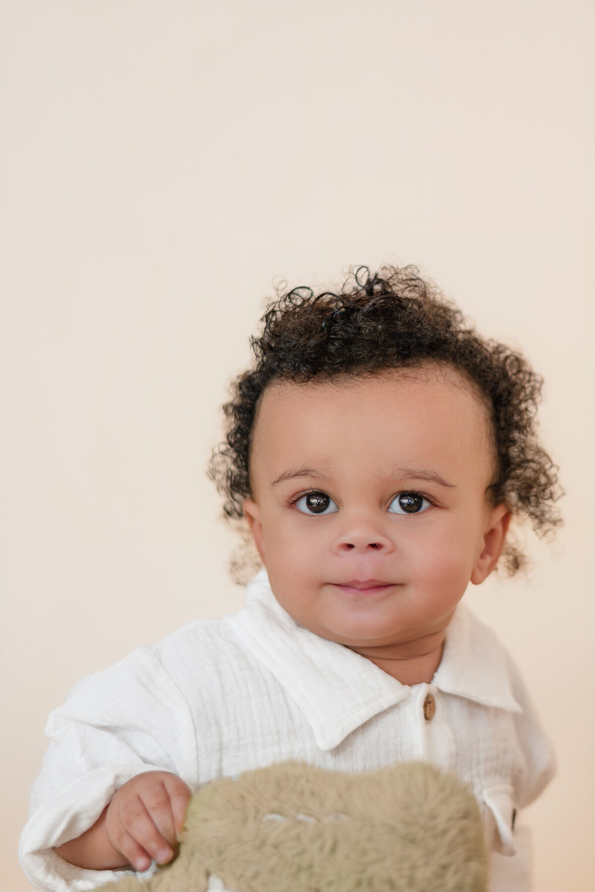 milestone-baby-session-candid-expression