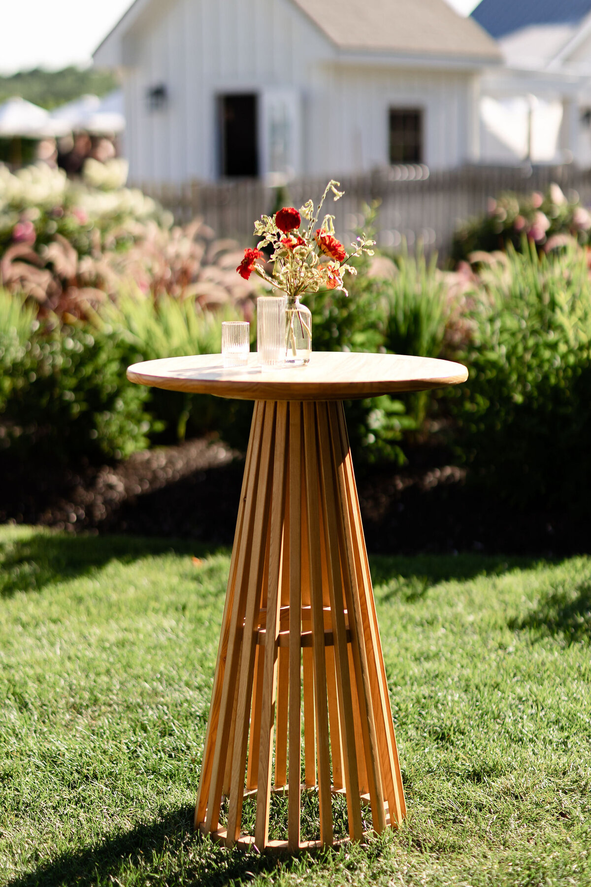 Coastal Welcome Party Inspiration - Verve Event Co. - Lake House on Canandaigua - Something Vintage renta (4)