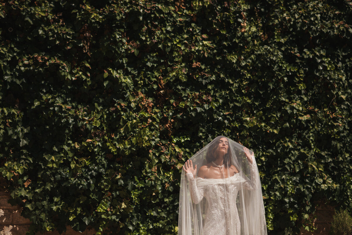 California based wedding photographer shooting weddings in destinations like France, Italy and Spain.