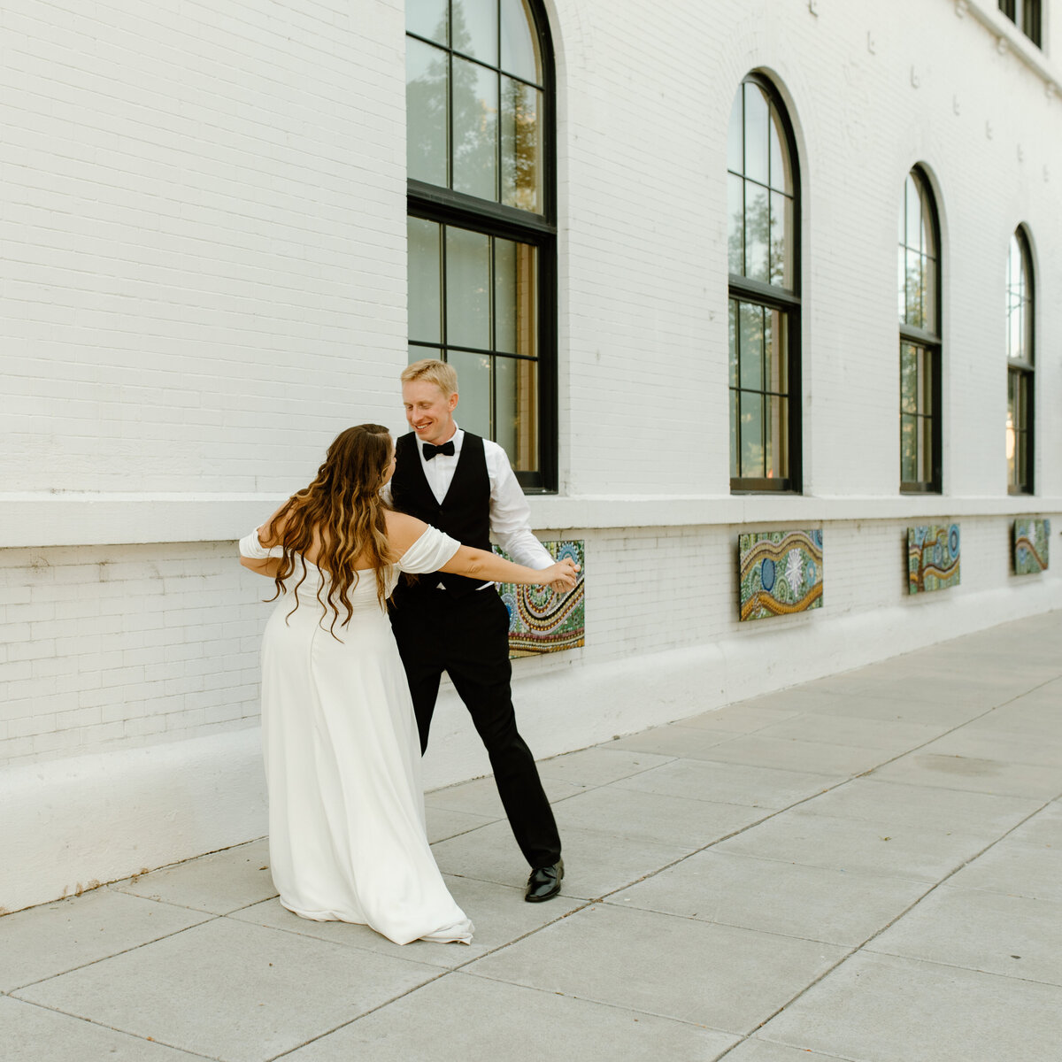 644-boise-wedding-photographer-idaho-linen-building