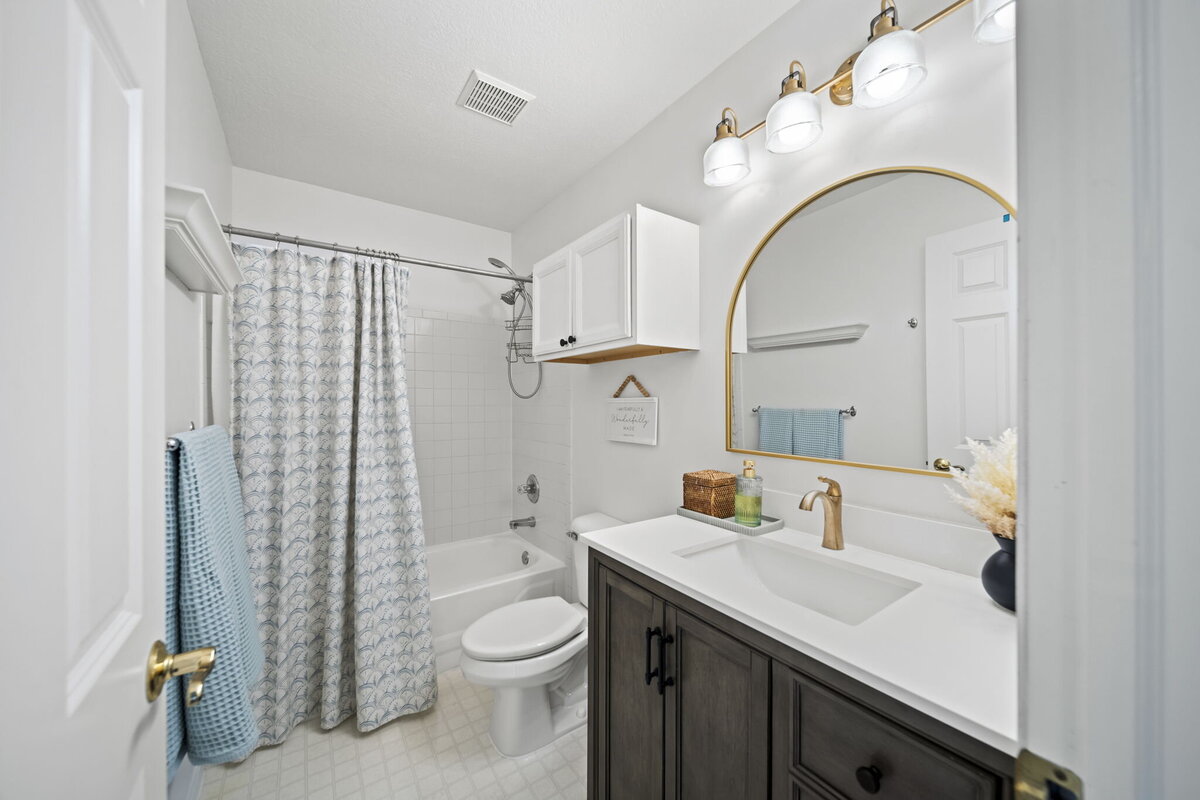 74-web-or-mls-A7404500
