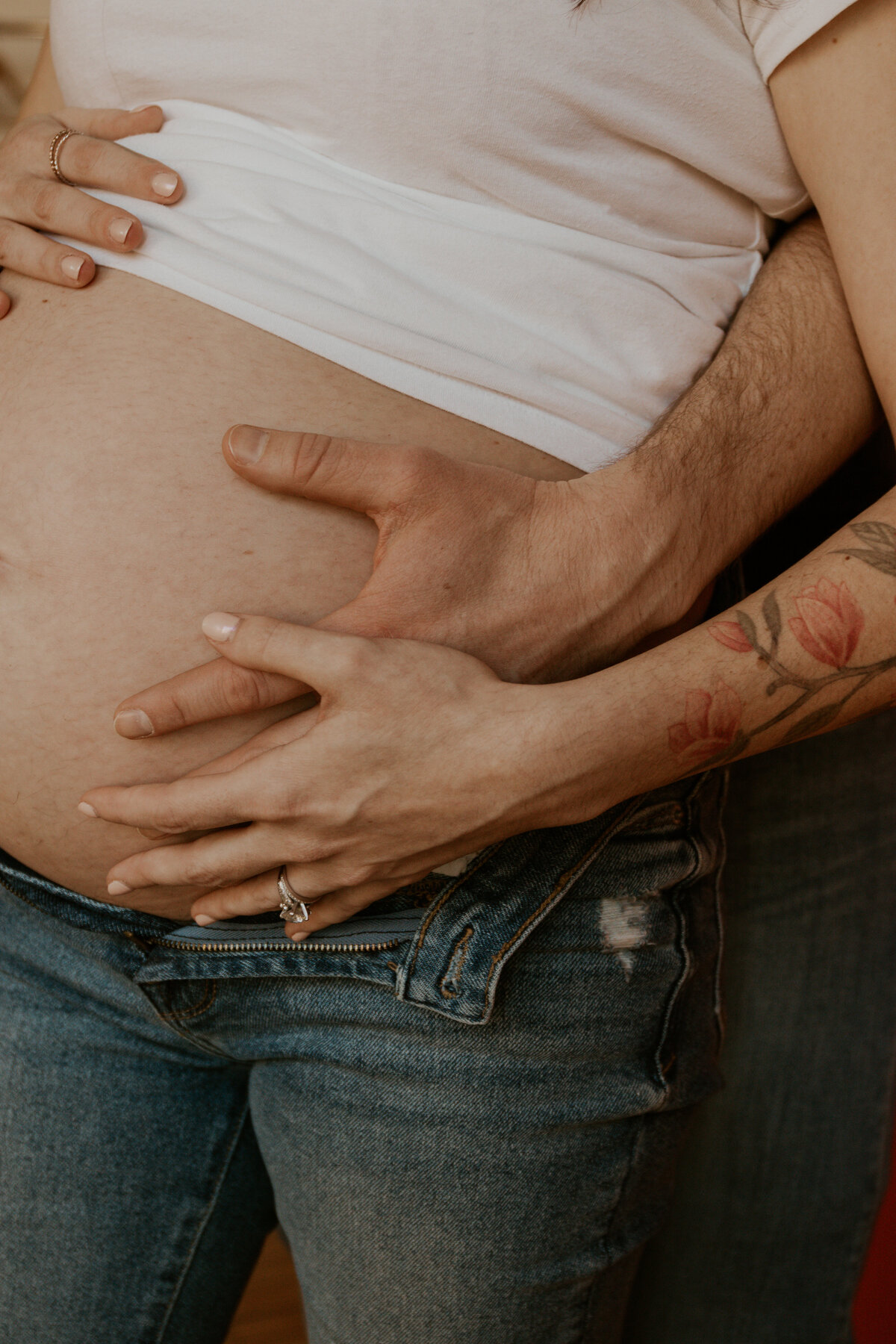 Tess and Zack Maternity_030