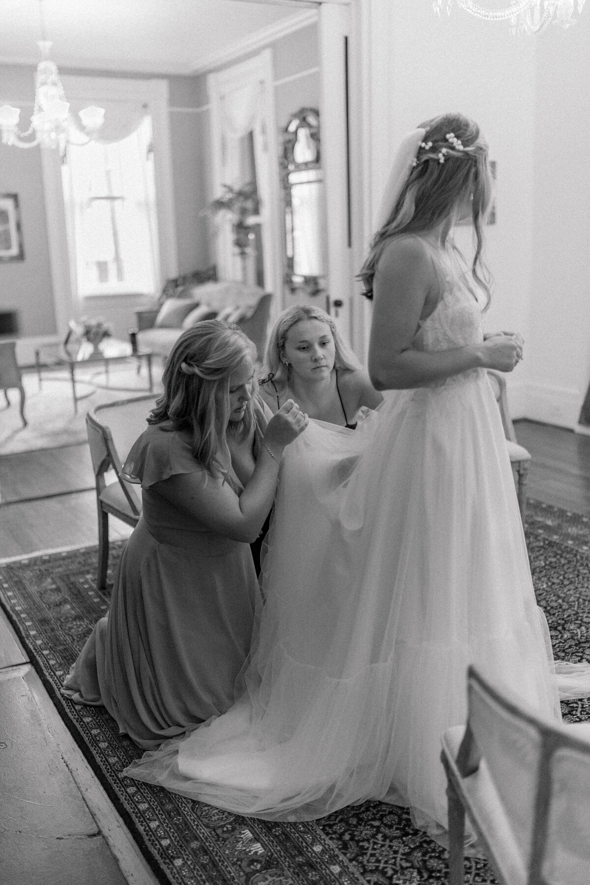 Parsonage_House_Intimate_Fall_Charleston_Wedding_Small_Guest_Count_Kailee_DiMeglio_Photography_Destination_Wedding_Photographer-1008