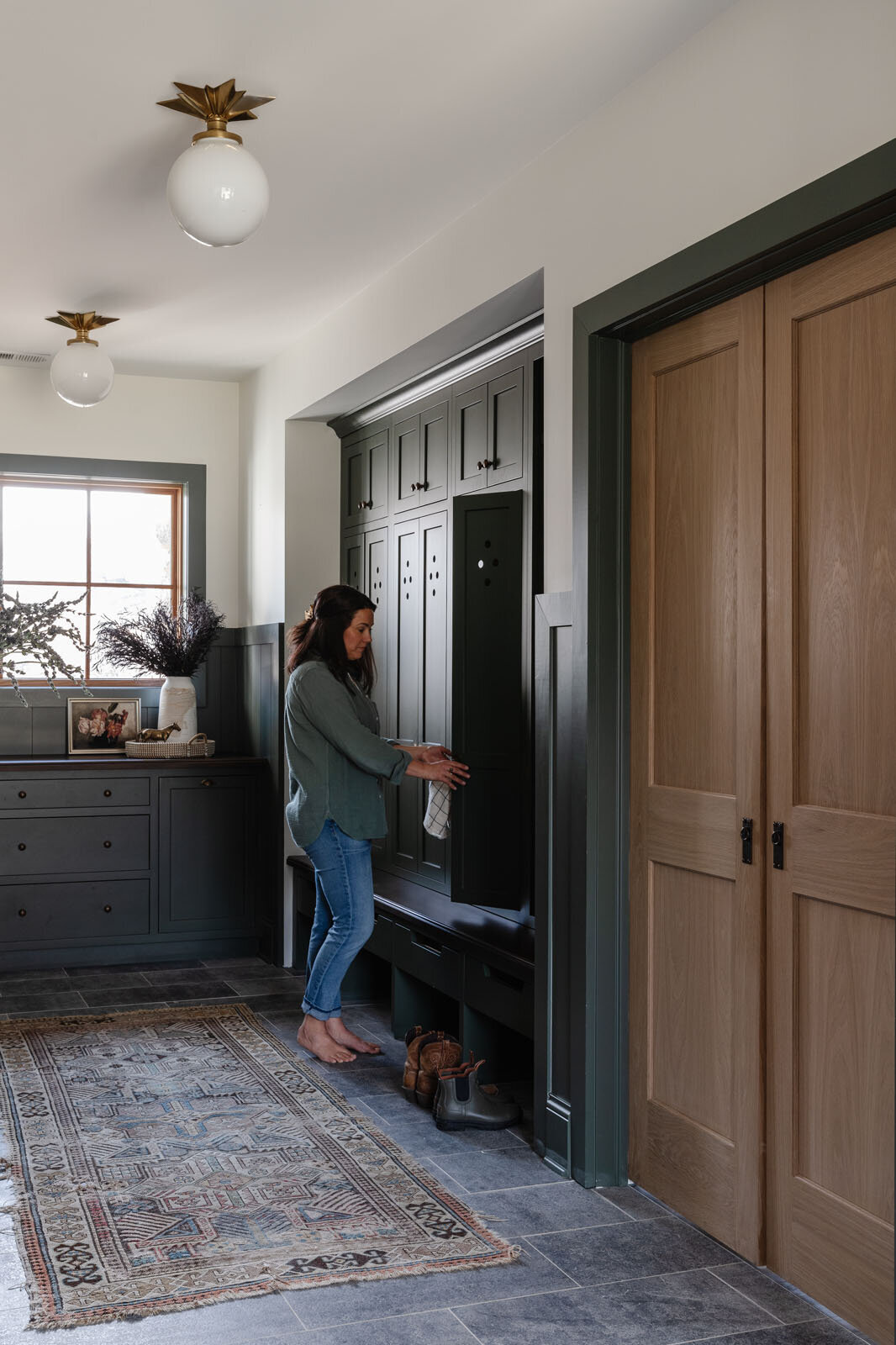 Portfolio-Derby House-Interiors-Wayne-Illinois-Derby Mudroom 005(1)