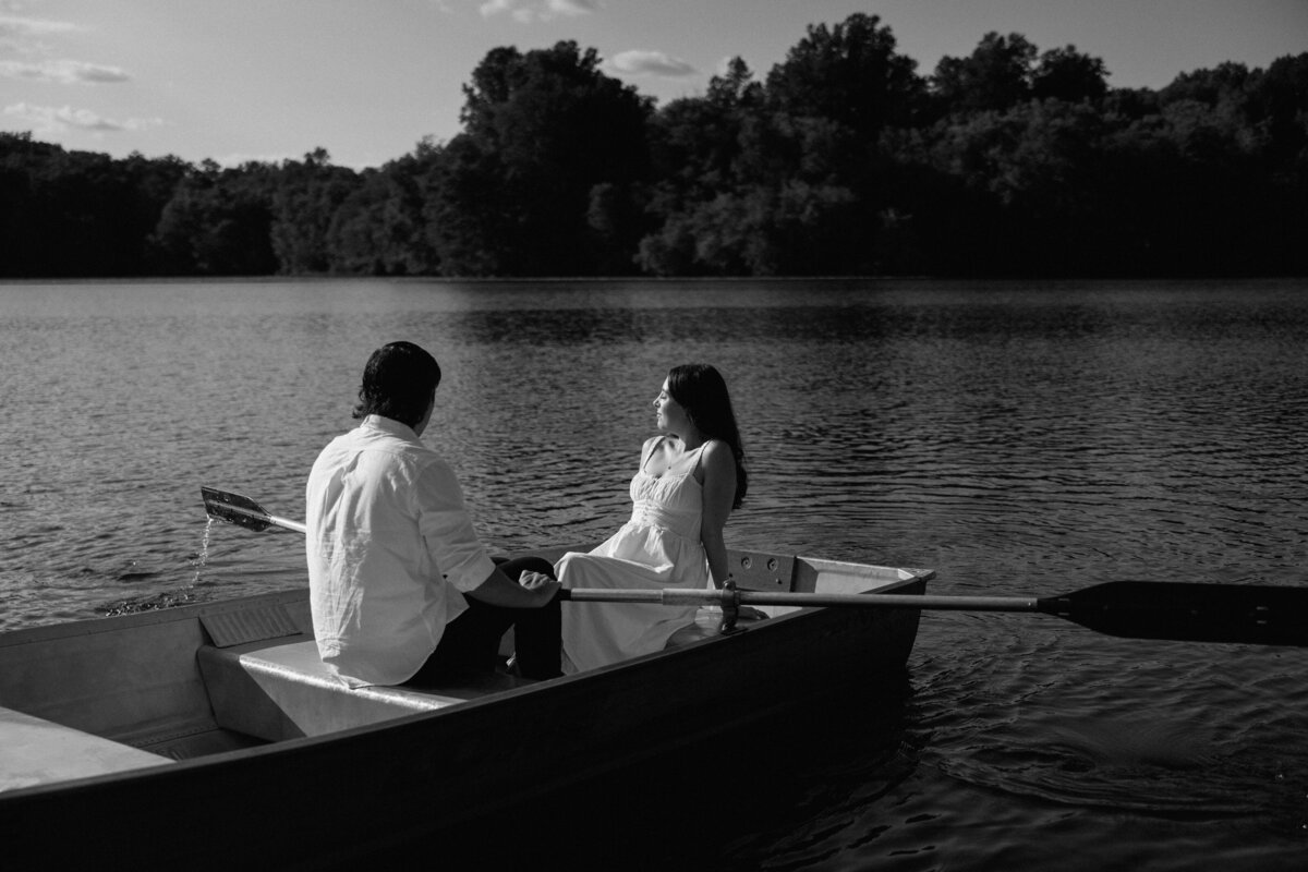 summer-engagement-session-cara-marie-photography-23