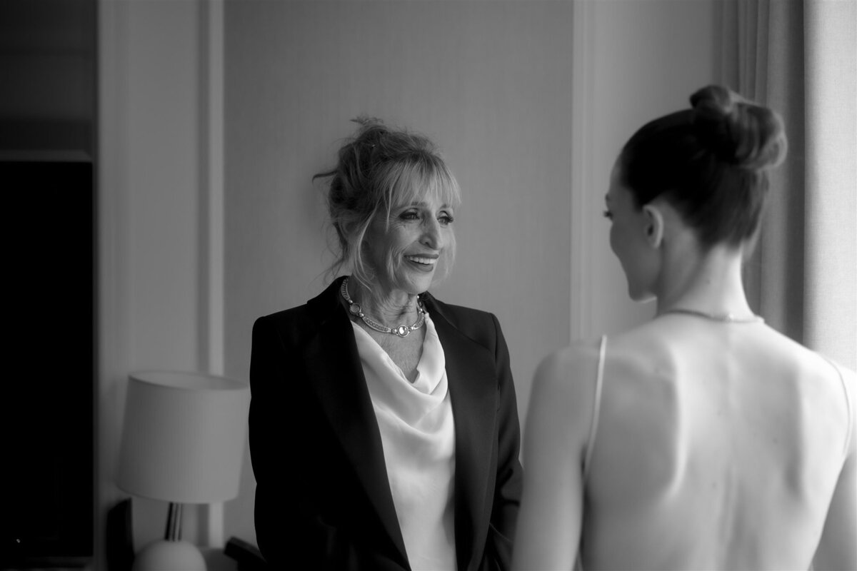 Maegan-Brown-Moments_20240120_Wedding_Stella-Julian_Botanical-Gardens_Sophia-Prahran-Arcade_0422