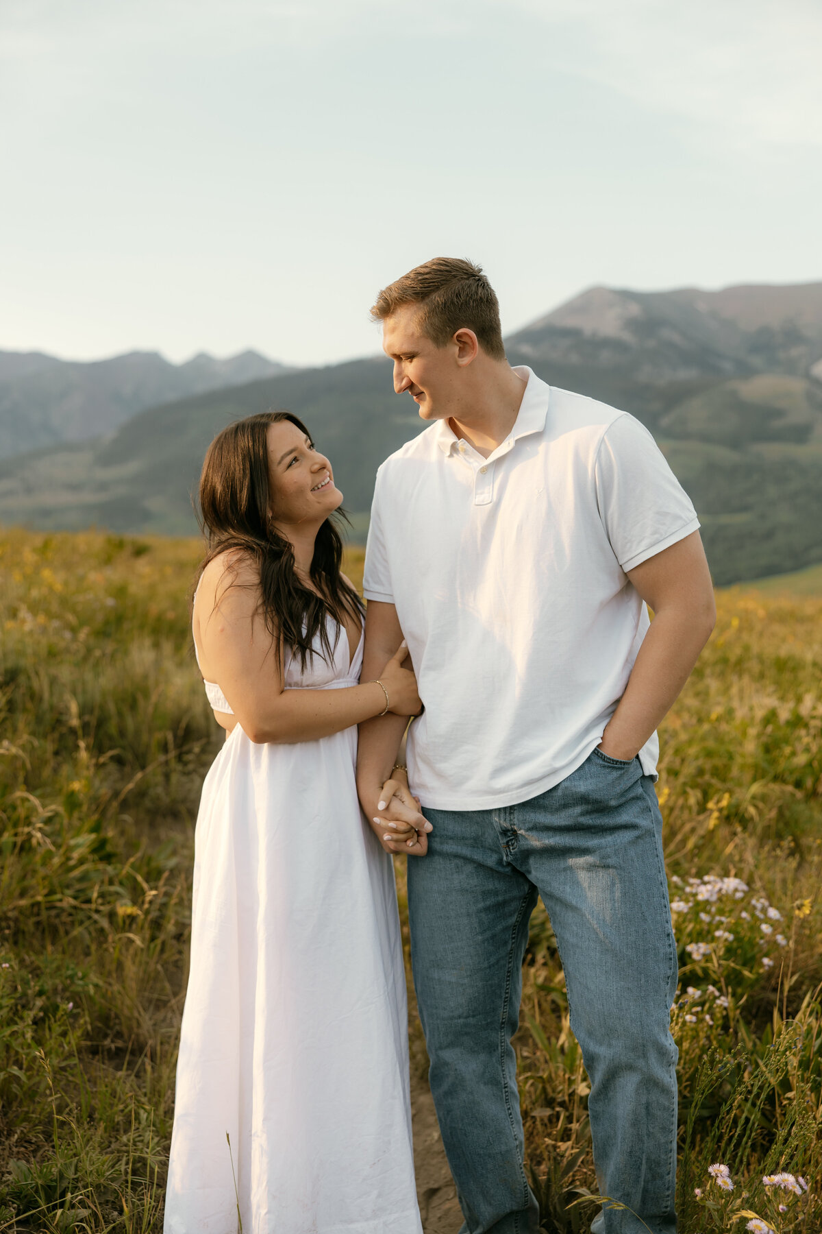 Abigail Anne Photography Colorado and Chicago Wedding and Couples Photographer — Portfolio Featured Story — Emily and Kayne's Engagement 12